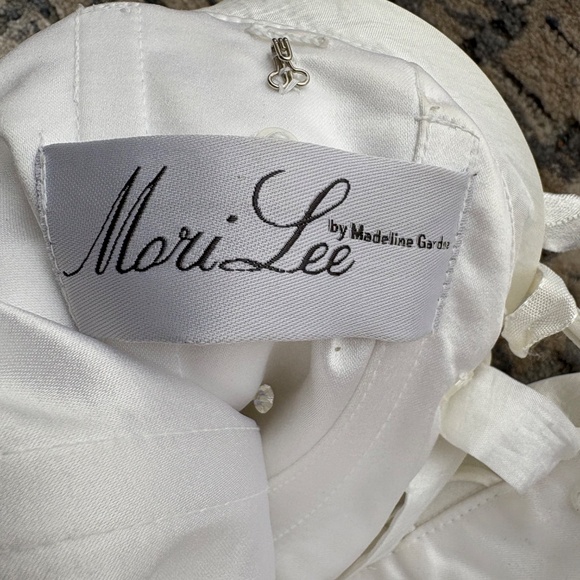 Mori Lee Wedding Dress - Picture 6 of 7